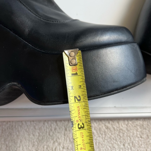 WET KISS Black Platform Statement chunky Boots faux leather - Picture 16 of 16